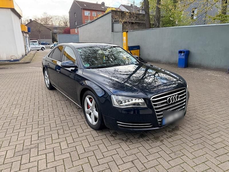 Gebraucht Audi A8 258 PS (189 kW) 2011 Blau Limousine