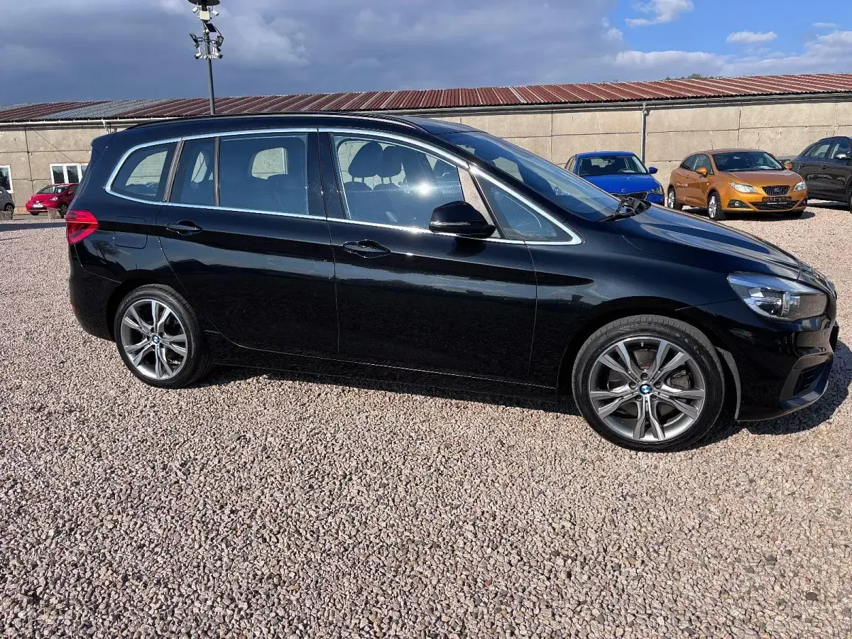 Gebraucht BMW 220 Advantage 190 PS (139 kW) 2015 Schwarz Kombi