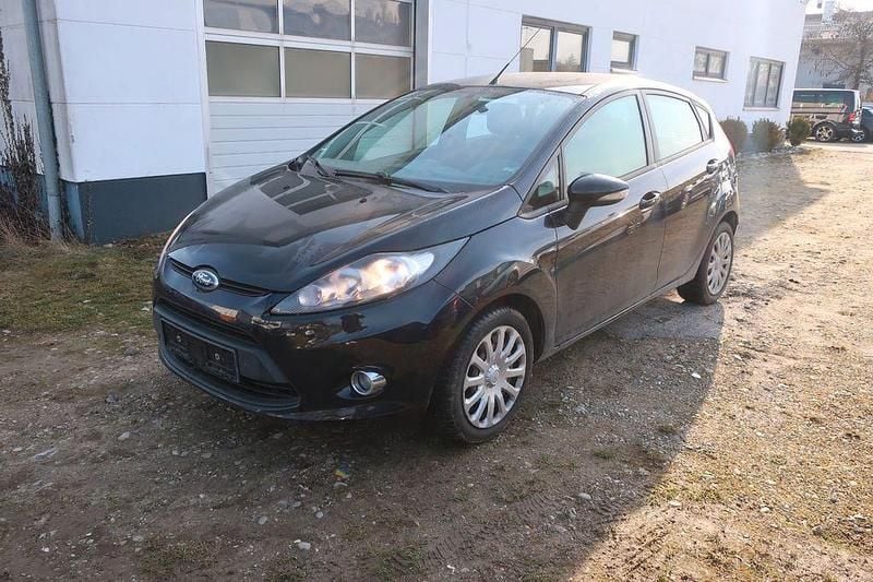 Gebraucht Ford Fiesta Trend 82 PS (60 kW) 2012 Schwarz Kleinwagen