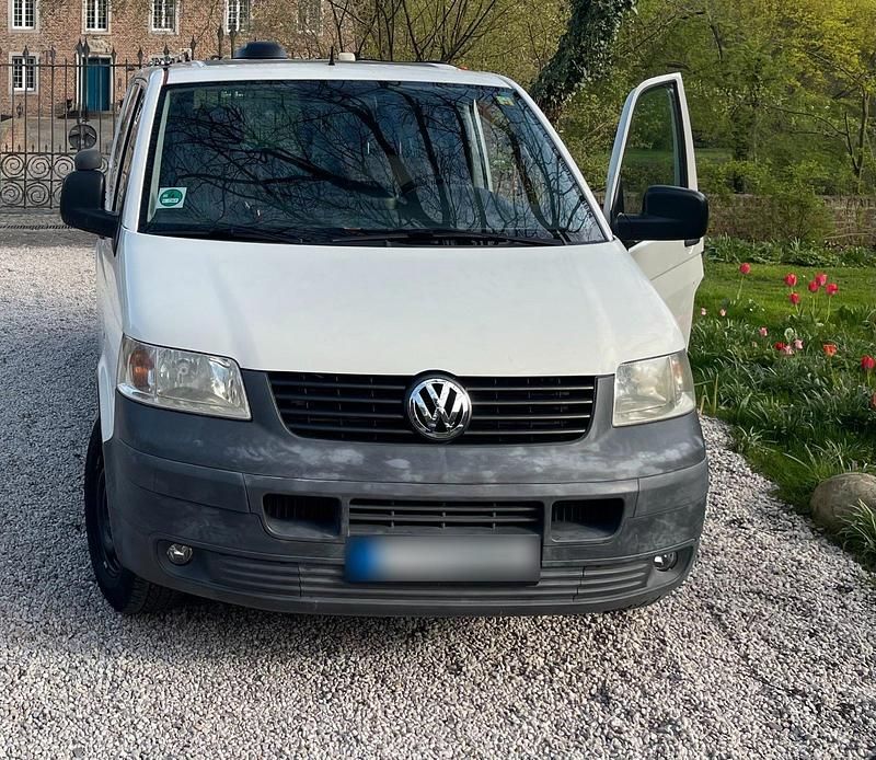 Second-hand VW T5 130 CP (95 kW) 2009 Alb Van