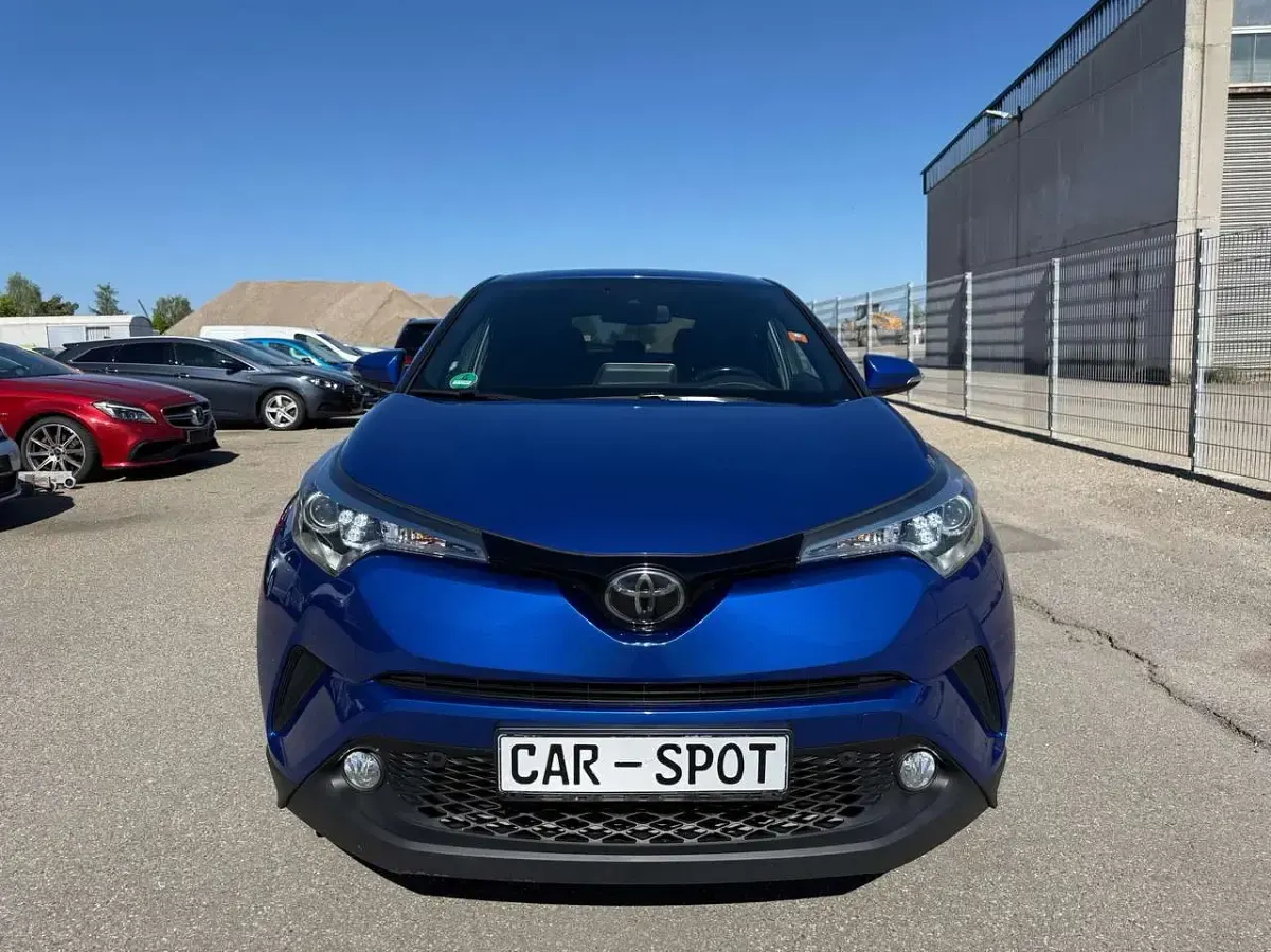 Gebraucht Toyota C-HR Team 116 PS (85 kW) 2018 Nebula blue me SUV