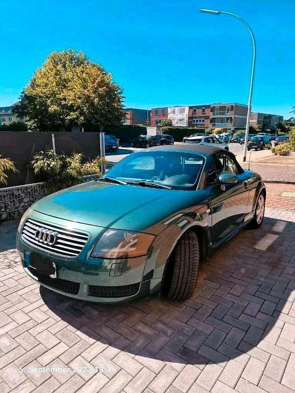Second-hand Audi TT Design 180 CP (132 kW) 2000 Verde Coupe