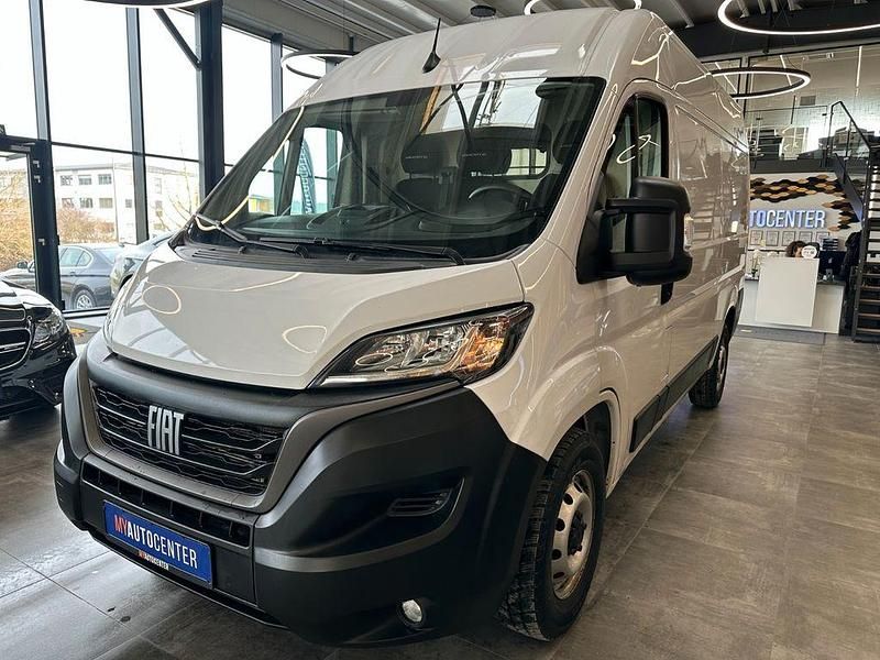 Gebraucht Fiat Ducato 140 PS (102 kW) 2023 Weiß Van