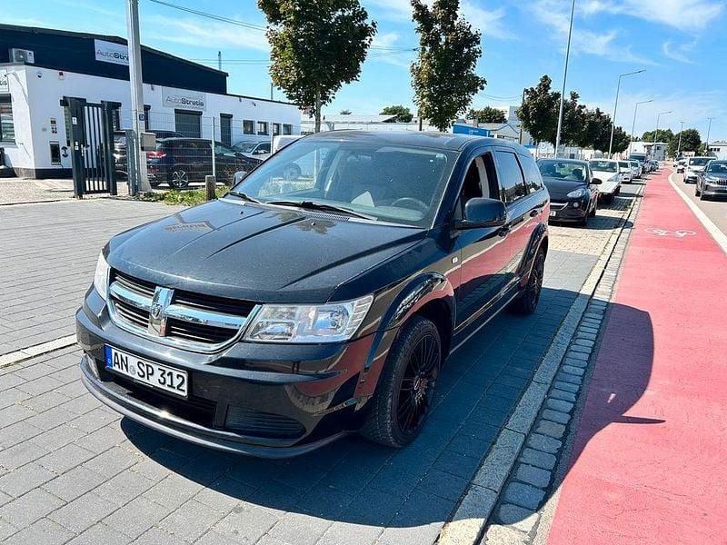 Schwarz Gebraucht 2010 Dodge Journey SE SUV | 2.800 € (Superpreis) - Bild 1/4