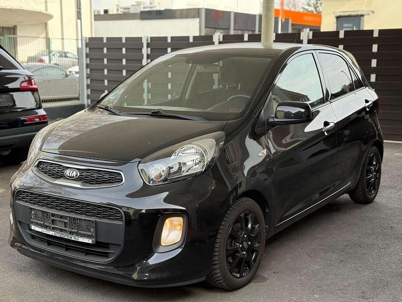 Gebraucht Kia Picanto 84 PS (61 kW) 2016 Galaxyschwarz met. Kleinwagen