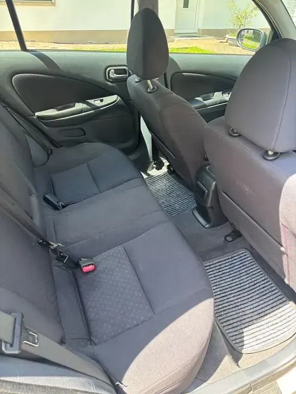 Gebraucht Nissan Almera Acenta 98 PS (72 kW) 2004 Grau Limousine
