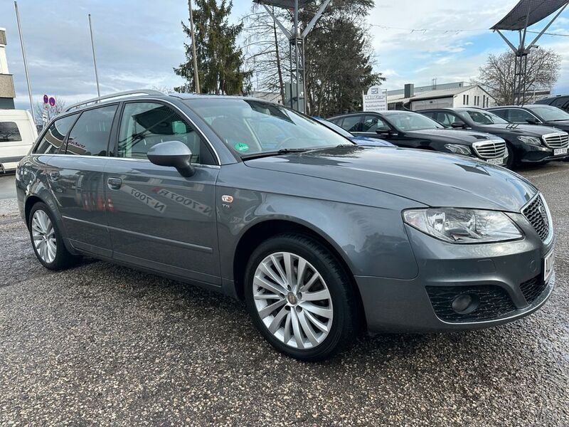 Gebraucht Seat Exeo Style 120 PS (88 kW) 2012 Grau Limousine