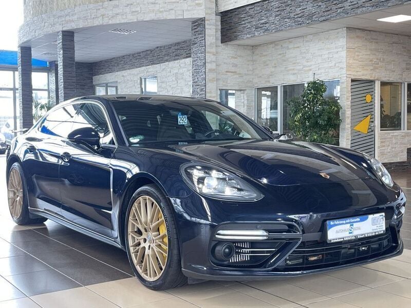 Blau Gebraucht 2017 Porsche Panamera Executive Limousine | 74.400 € (Superpreis) - Bild 1/4