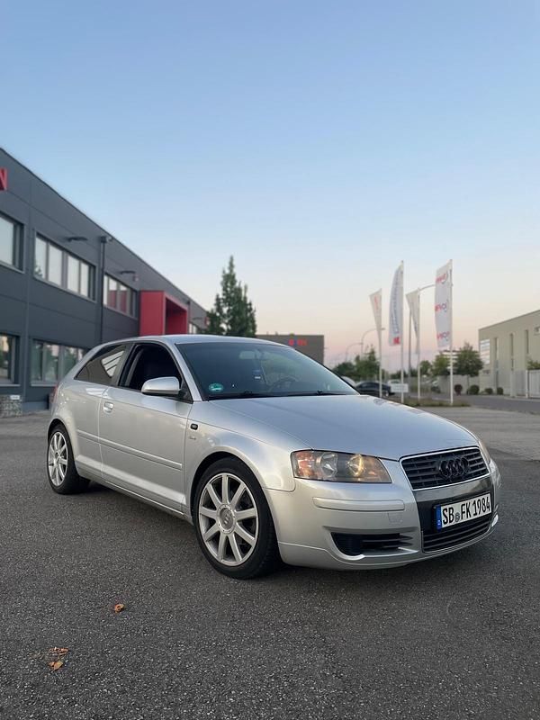 Silber Gebraucht 2004 Audi A3 Coupé | 3.499 € (Fairer Preis) - Bild 1/4