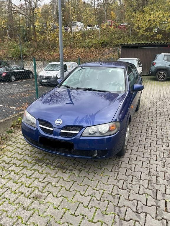 Blau Gebraucht 2002 Nissan Almera Limousine | 1.450 € (Fairer Preis) - Bild 1/4