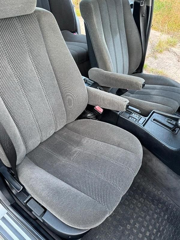 Gebraucht BMW 520 Executive 150 PS (110 kW) 1994 Silber Limousine