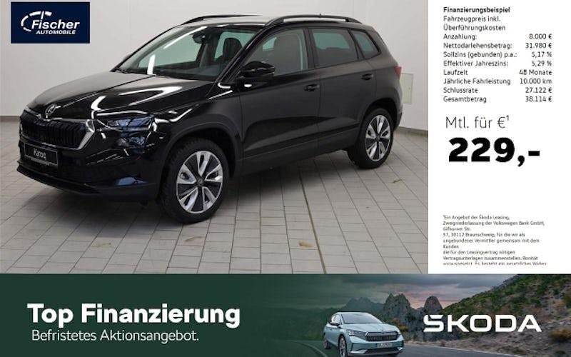 Schwarz Neu 2025 Skoda Karoq Selection SUV | 39.980 € (Teuer) - Bild 1/4