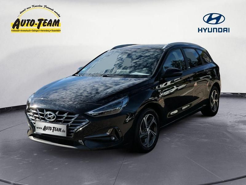 Schwarz Gebraucht 2021 Hyundai i30 Kombi | 18.490 € (Fairer Preis) - Bild 1/4