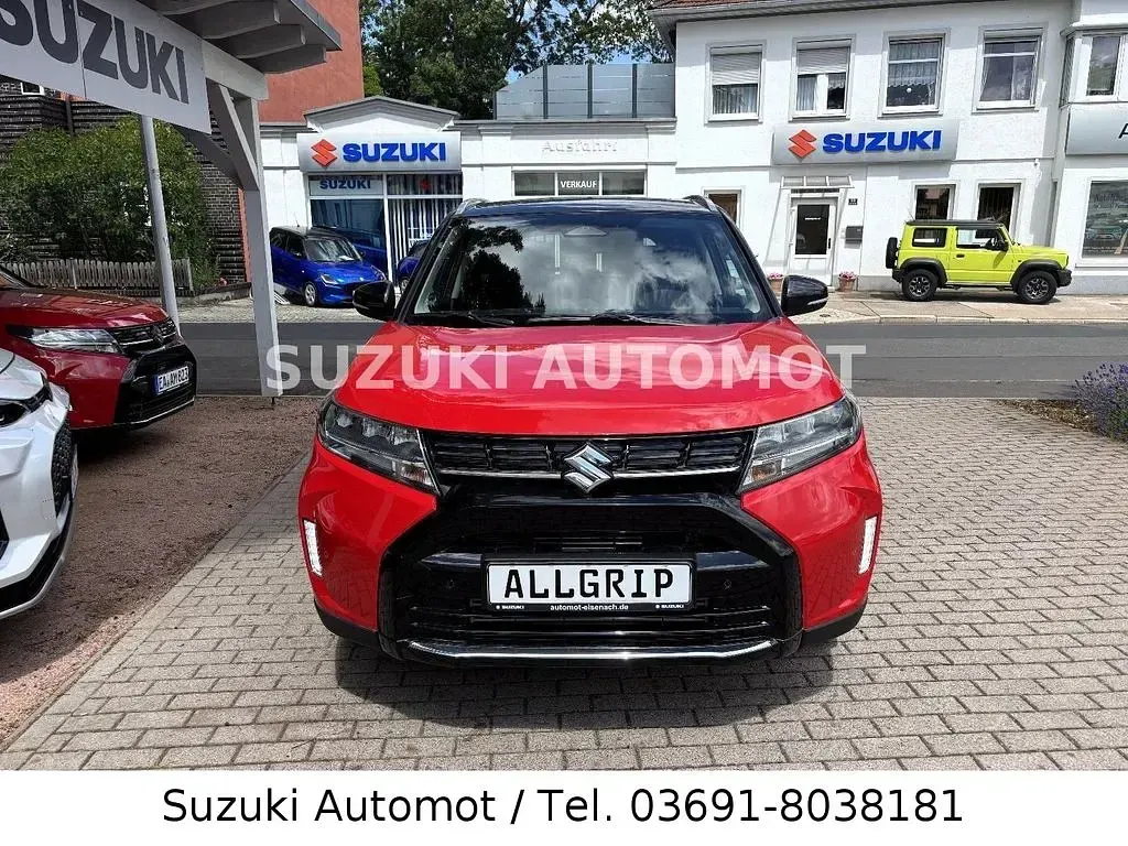 Gebraucht Suzuki Vitara Comfort+ 129 PS (94 kW) 2025 Rot SUV