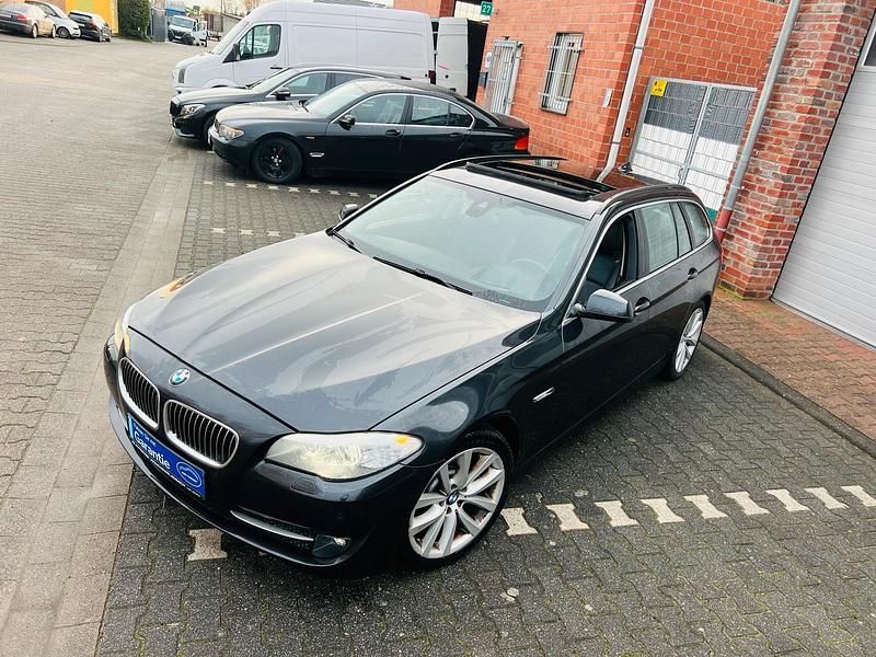 Gebraucht BMW 525 218 PS (160 kW) 2013 Schwarz Kombi