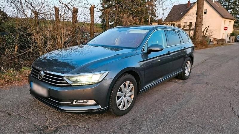 Gebraucht VW Passat 190 PS (139 kW) 2015 Grau Kombi