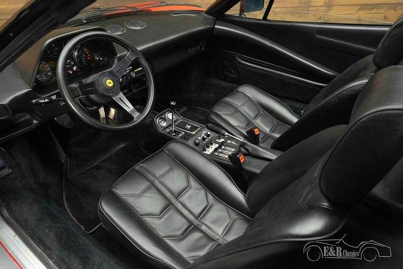 Gebraucht Ferrari 308 205 PS (150 kW) 1982 Rot Cabrio