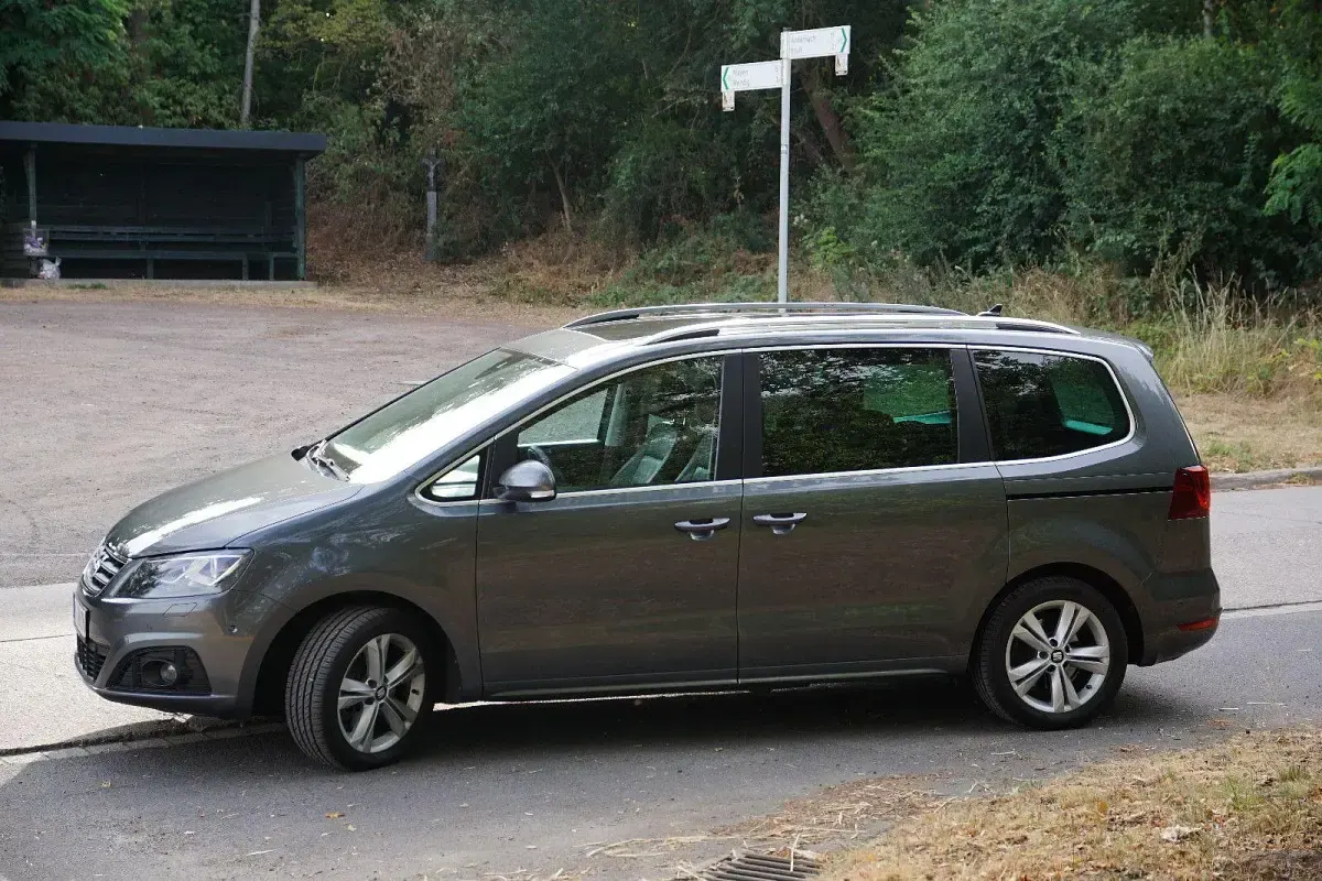 Gebraucht Seat Alhambra Style Plus 150 PS (110 kW) 2015 Grau Van / Kleinbus
