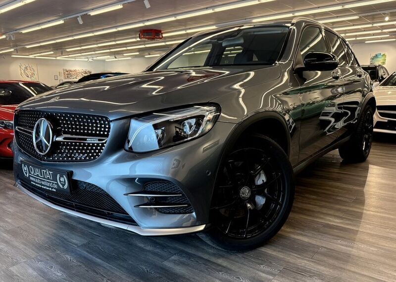 Grau Gebraucht 2017 Mercedes GLC43 AMG AMG SUV | 38.700 € (Fairer Preis) - Bild 1/4