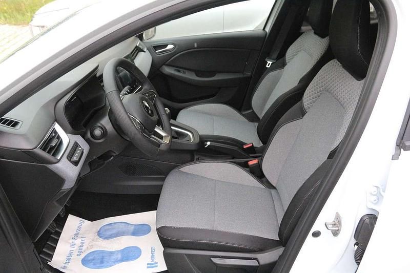 Gebraucht Mitsubishi Colt Plus 91 PS (66 kW) 2024 Antarktis weiß Limousine