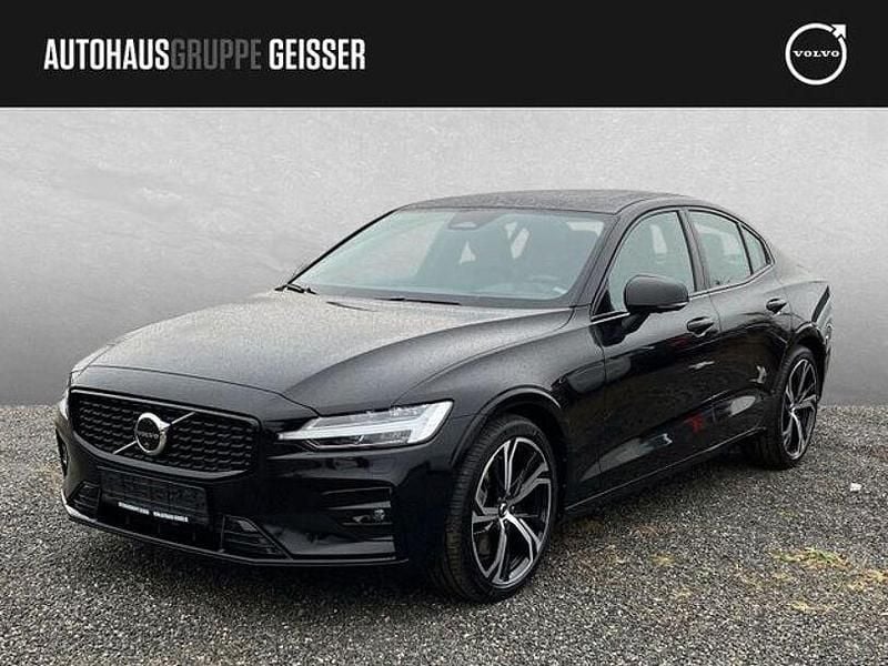 Onyx schwarz Gebraucht 2023 Volvo S60 Ultimate Limousine | 38.890 € (Fairer Preis) - Bild 1/4
