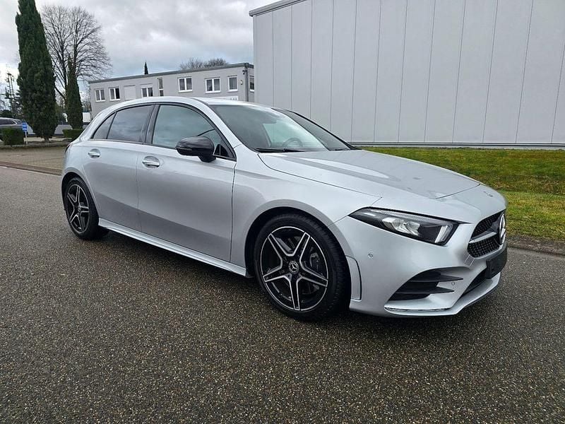 Gebraucht Mercedes A250 AMG line 224 PS (164 kW) 2020 Silber Limousine