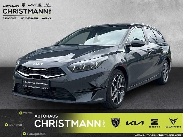 Grau Gebraucht 2024 Kia Ceed Sportswagon GT-Line Kombi | 28.990 € (Teuer) - Bild 1/4
