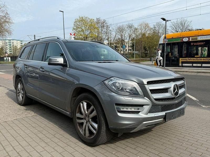 Gebraucht Mercedes GL350 258 PS (189 kW) 2015 Silber (palladiumsilber) SUV