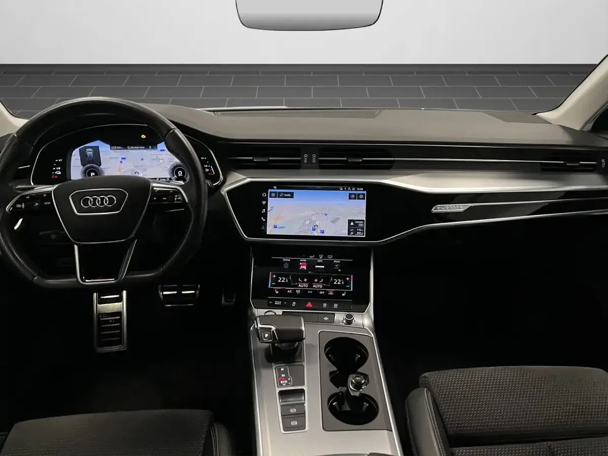 Gebraucht Audi A6 Ambiente 367 PS (269 kW) 2020 Mythosschwarz metallic (metallic) Kombi