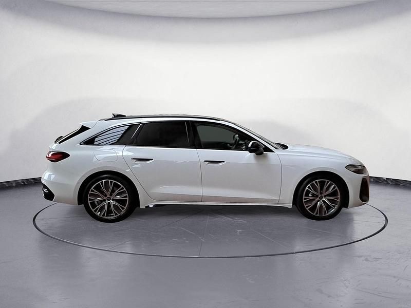 Neu Audi S5 Comfort 367 PS (269 kW) 2025 Weiß Kombi