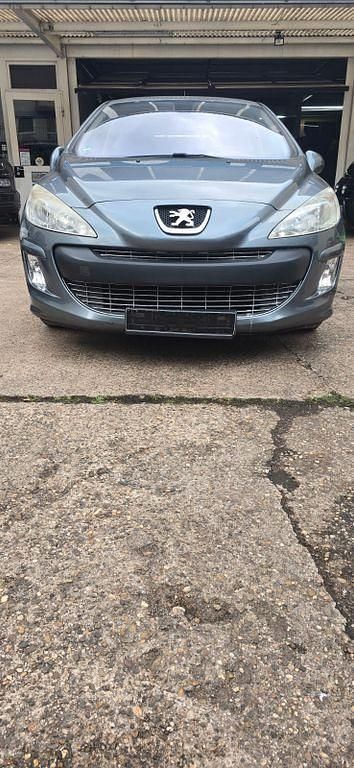 Grau Gebraucht 2008 Peugeot 308 Sport Limousine | 2.500 € (Guter Preis) - Bild 1/4