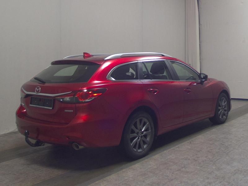 Gebraucht Mazda 6 Prime-Line 145 PS (106 kW) 2021 Rot Limousine