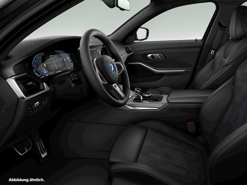 Gebraucht BMW 320e Performance 204 PS (150 kW) 2022 Schwarz Kombi