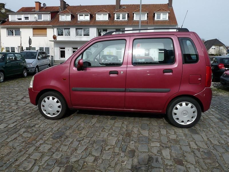 Gebraucht Opel Agila 58 PS (42 kW) 2000 Rot Van / Kleinbus