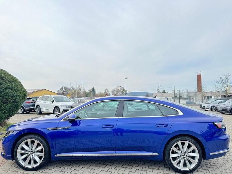 Gebraucht VW Arteon R-line 190 PS (139 kW) 2022 Blau Limousine