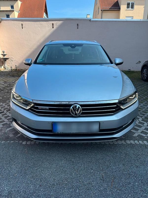 Gebraucht VW Passat Highline 239 PS (175 kW) 2015 Silber Kombi