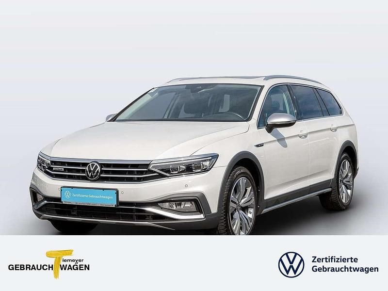 Weiß Gebraucht 2021 VW Passat Alltrack Kombi | 39.690 € - Bild 1/4