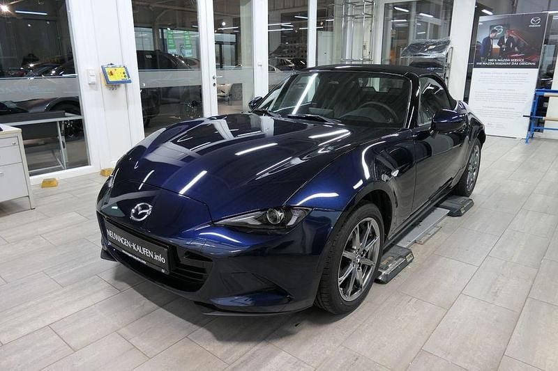 Neu Mazda MX5 Exclusive 132 PS (97 kW) 2025 Schwarz Cabrio