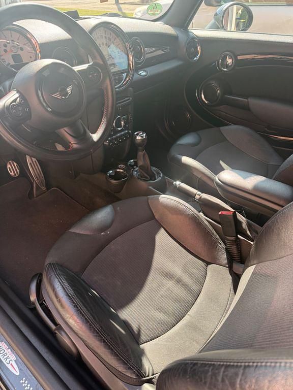 Gebraucht Mini Cooper SD 200 PS (147 kW) 2011 Schwarz Kleinwagen