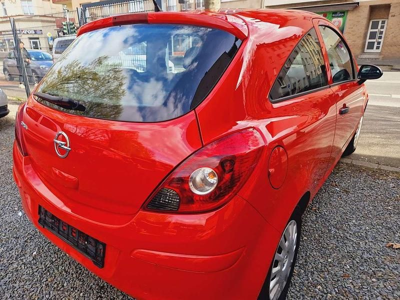Gebraucht Opel Corsa Selection 86 PS (63 kW) 2015 Magma rot (b) Kleinwagen