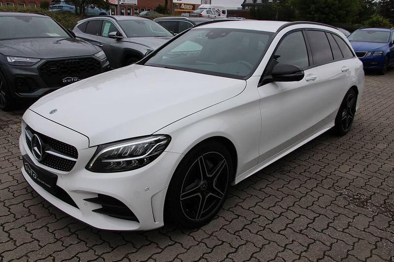 Gebraucht Mercedes C220 AMG line 194 PS (142 kW) 2021 Weiß Limousine