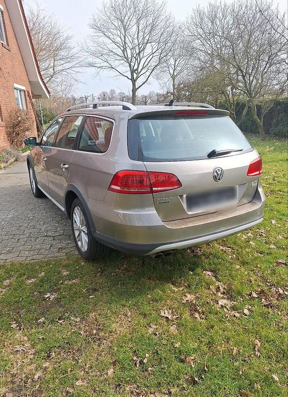 Gebraucht VW Passat Alltrack 140 PS (102 kW) 2012 Grau Kombi