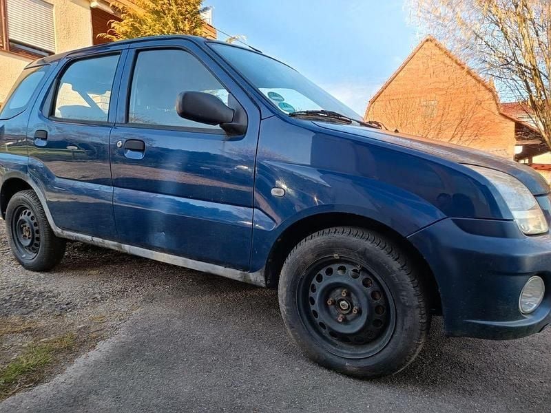 Gebraucht Subaru Justy 94 PS (69 kW) 2003 Blau Kleinwagen