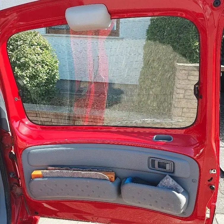 Gebraucht Toyota Yaris Verso 86 PS (63 kW) 2000 Rot Van / Kleinbus