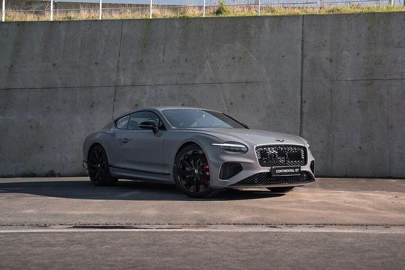 Neu Bentley Continental 680 PS (500 kW) 2026 Grau