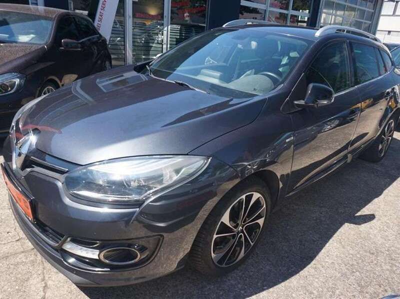 Grau eclipse Gebraucht 2014 Renault Mégane GrandTour Bose Edition Kombi | 8.590 € (Teuer) - Bild 1/4