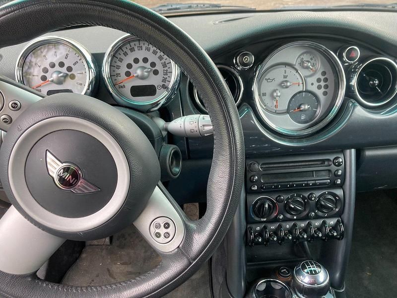 Second-hand Mini ONE 90 CP (66 kW) 2007 Alb Hatchback