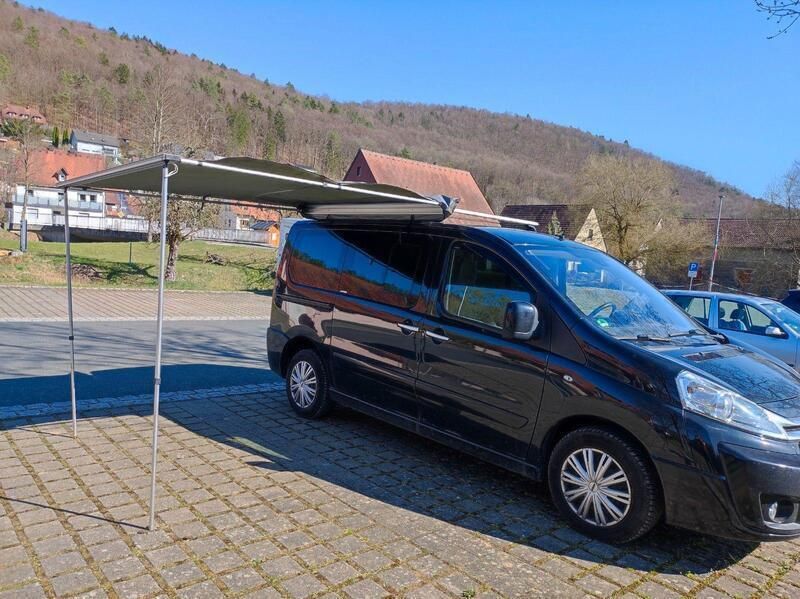 Schwarz Gebraucht 2013 Citroën Jumpy SELECTION Van / Kleinbus | 13.990 € (Teuer) - Bild 1/4