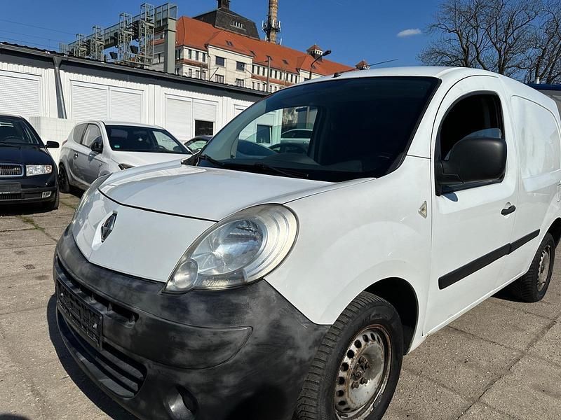 Gebraucht Renault Kangoo 68 PS (50 kW) 2011 Weiß Van / Kleinbus