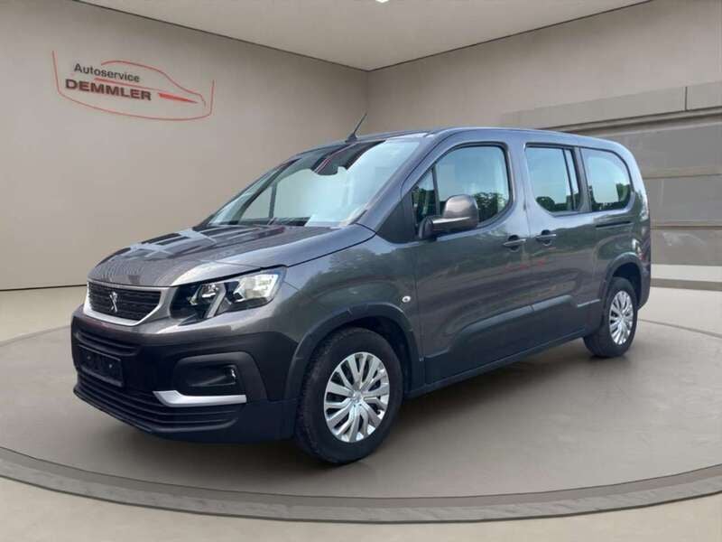 Lackierung platiniumgrau/typ Gebraucht 2020 Peugeot Rifter Active Van / Kleinbus | 19.800 € (Fairer Preis) - Bild 1/4